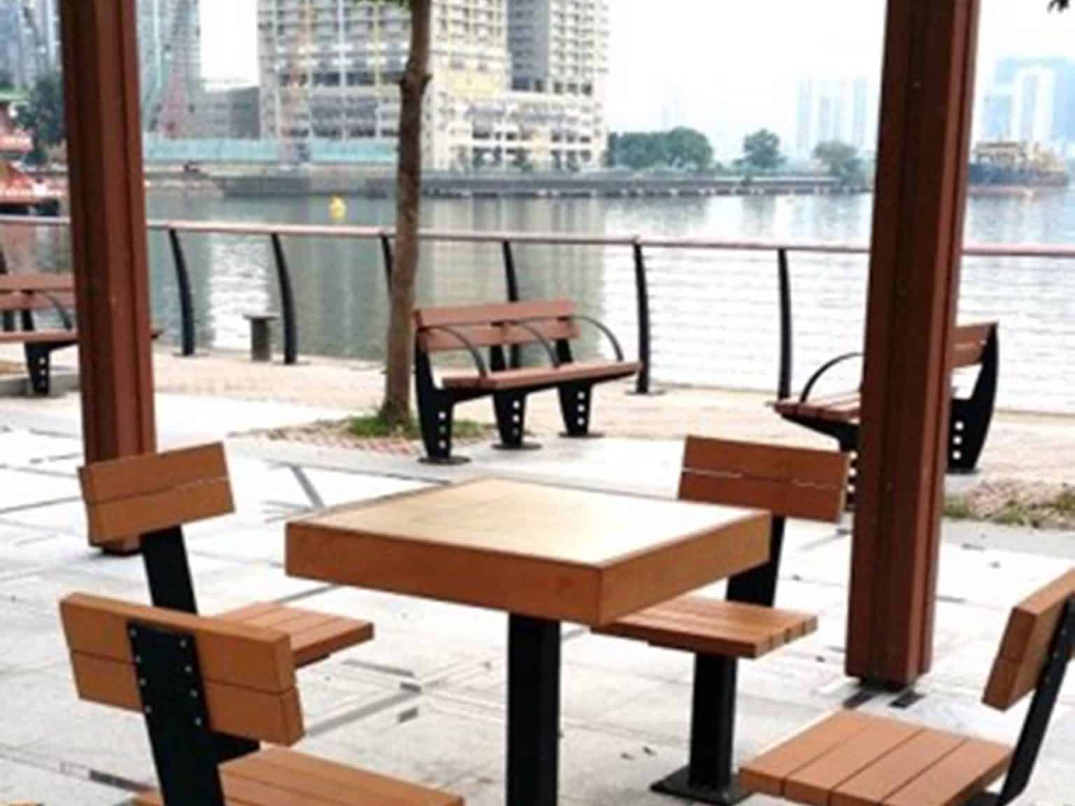 Outdoor furniture set